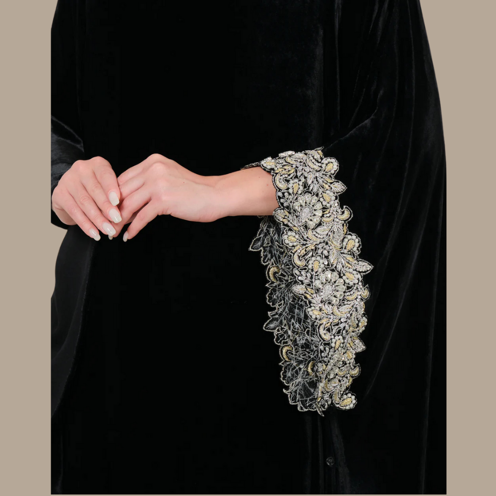 RAM25 A SYMMETRIC TUNIC CRYSTAL