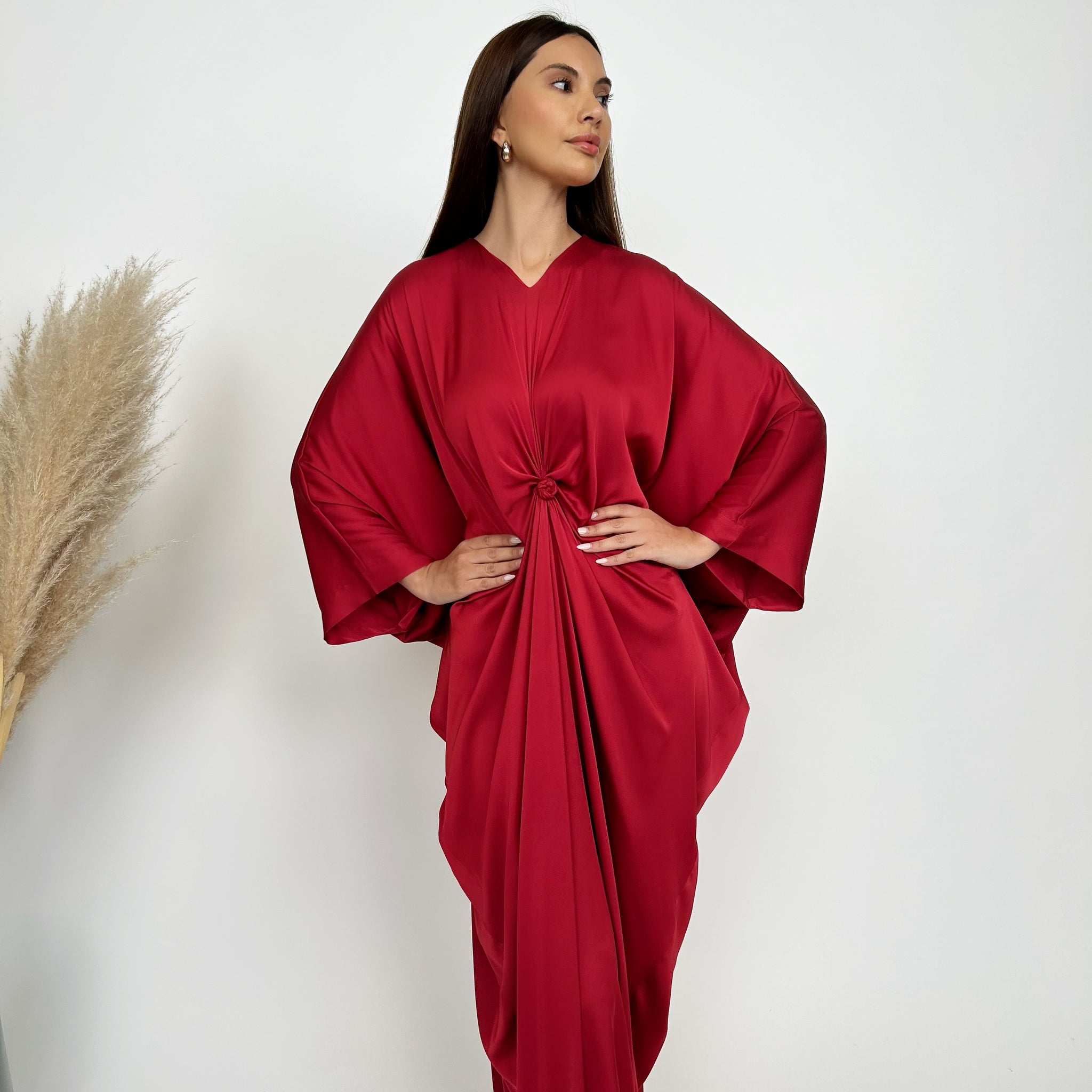 RAM24 JAMILA MAROON KNOT KAFTAN