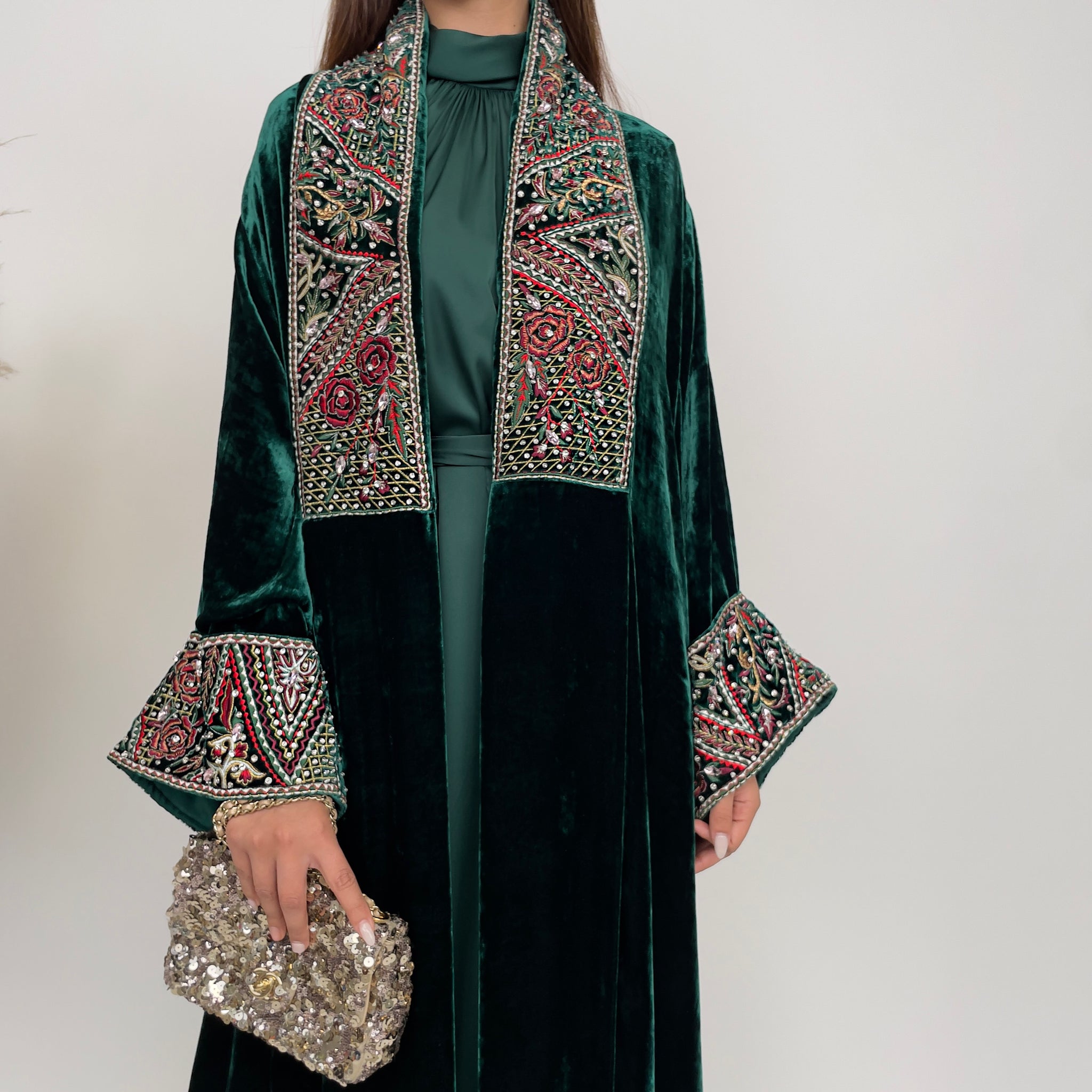 RAM24 HESSA EMERALD SILK VELVET ABAYA