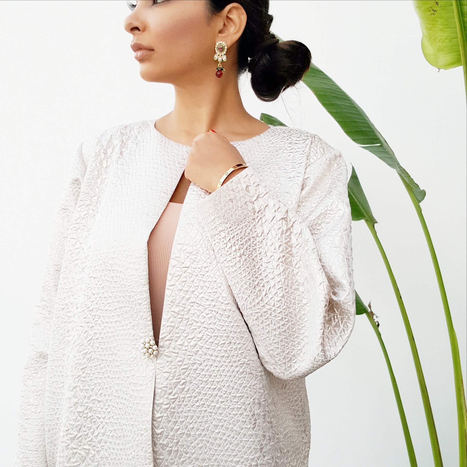 Qabeela SS17 Off White & Matt Silver Jacquard Evening Duster