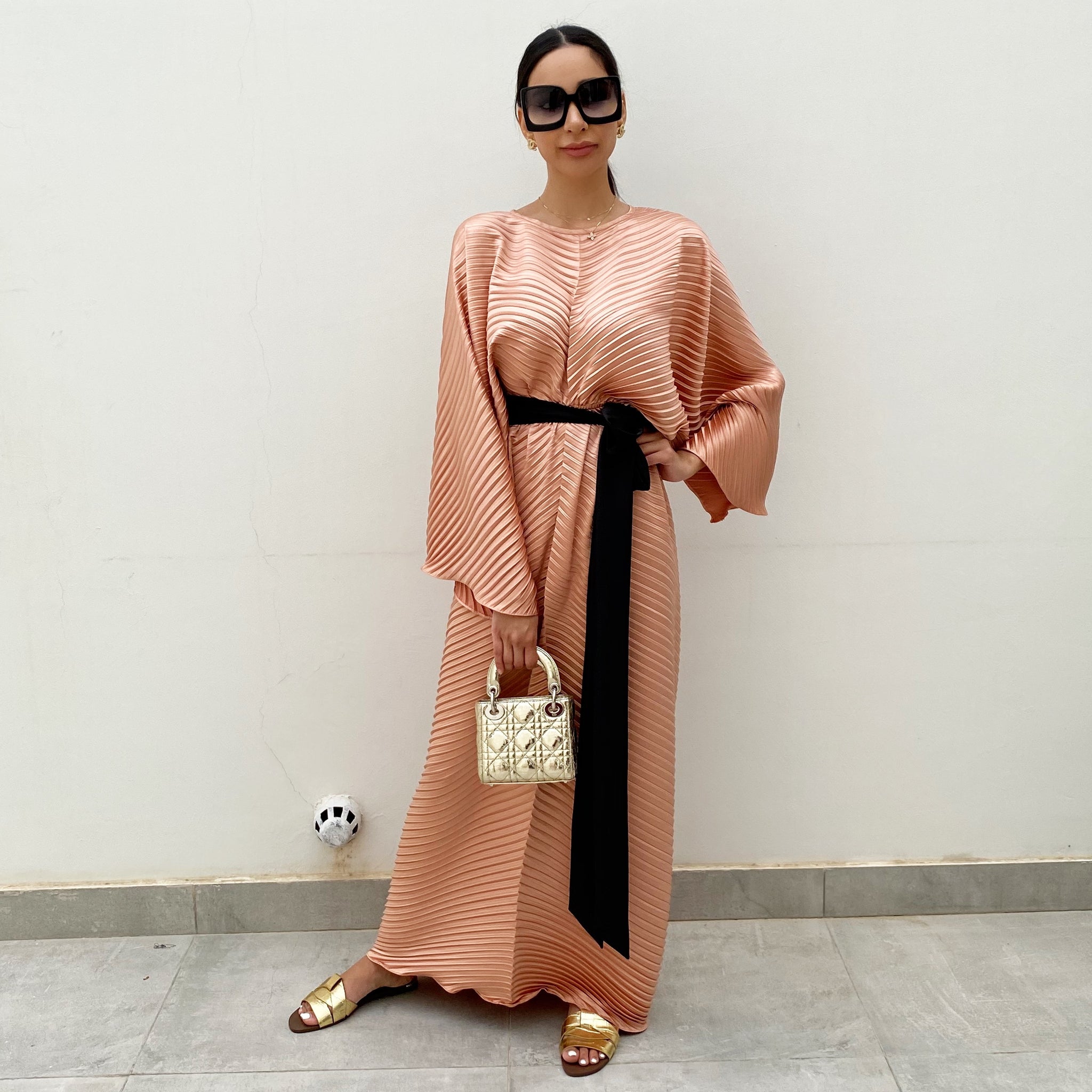 RAM20 CORAL PLEATED KAFTAN WITH CONTRAST BELT