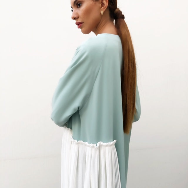 AW19 TIFFANY BLUE ABAYA WITH WHITE PLEATS