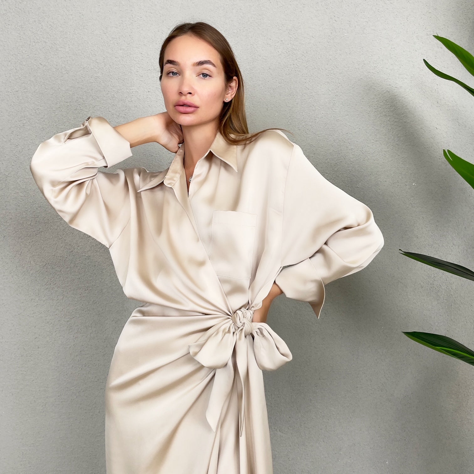 RAM23 NAOMI BEIGE SHIRT WRAP DRESS