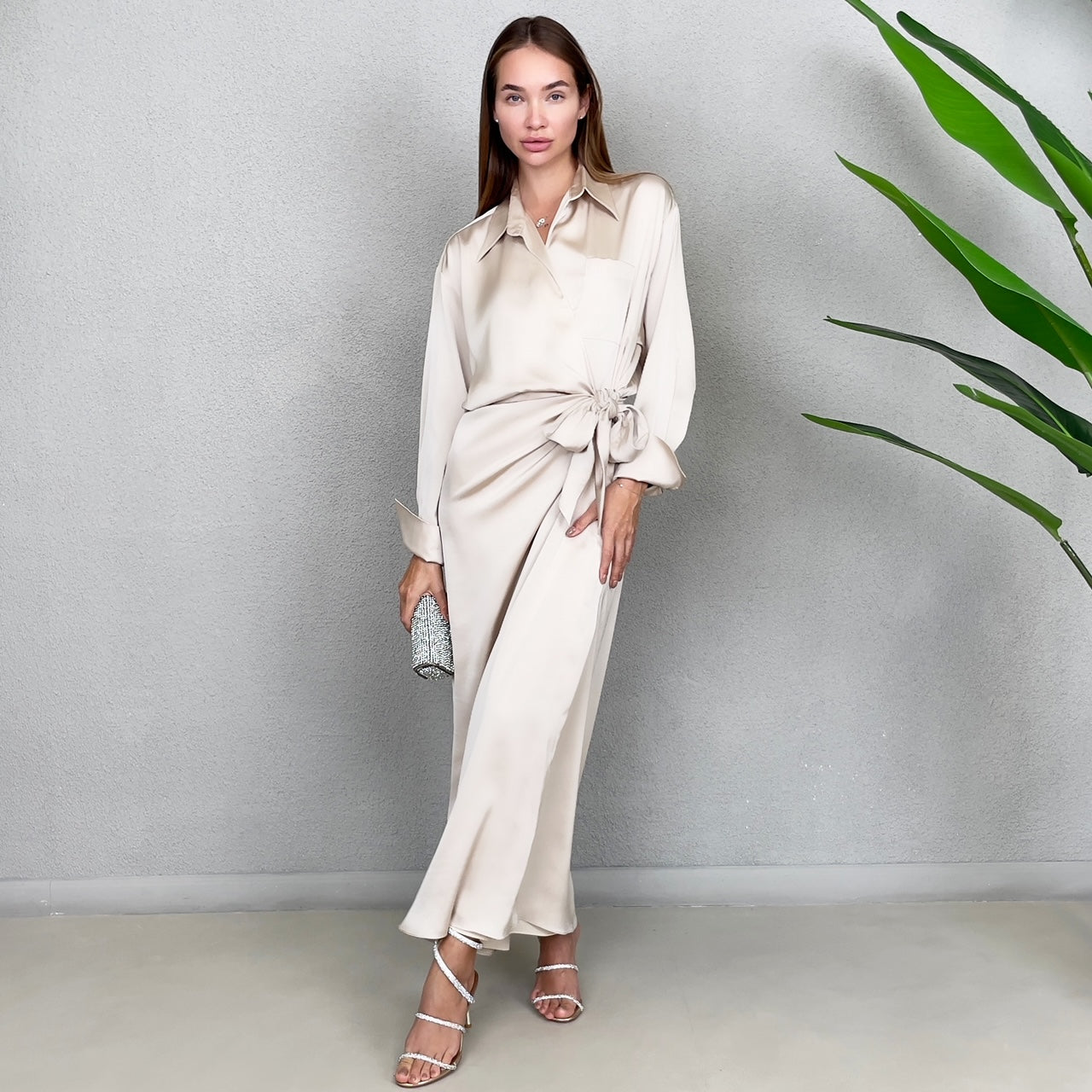 RAM23 NAOMI BEIGE SHIRT WRAP DRESS