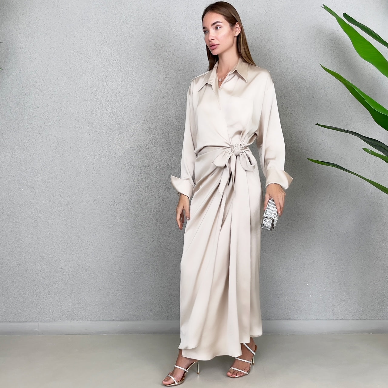 RAM23 NAOMI BEIGE SHIRT WRAP DRESS