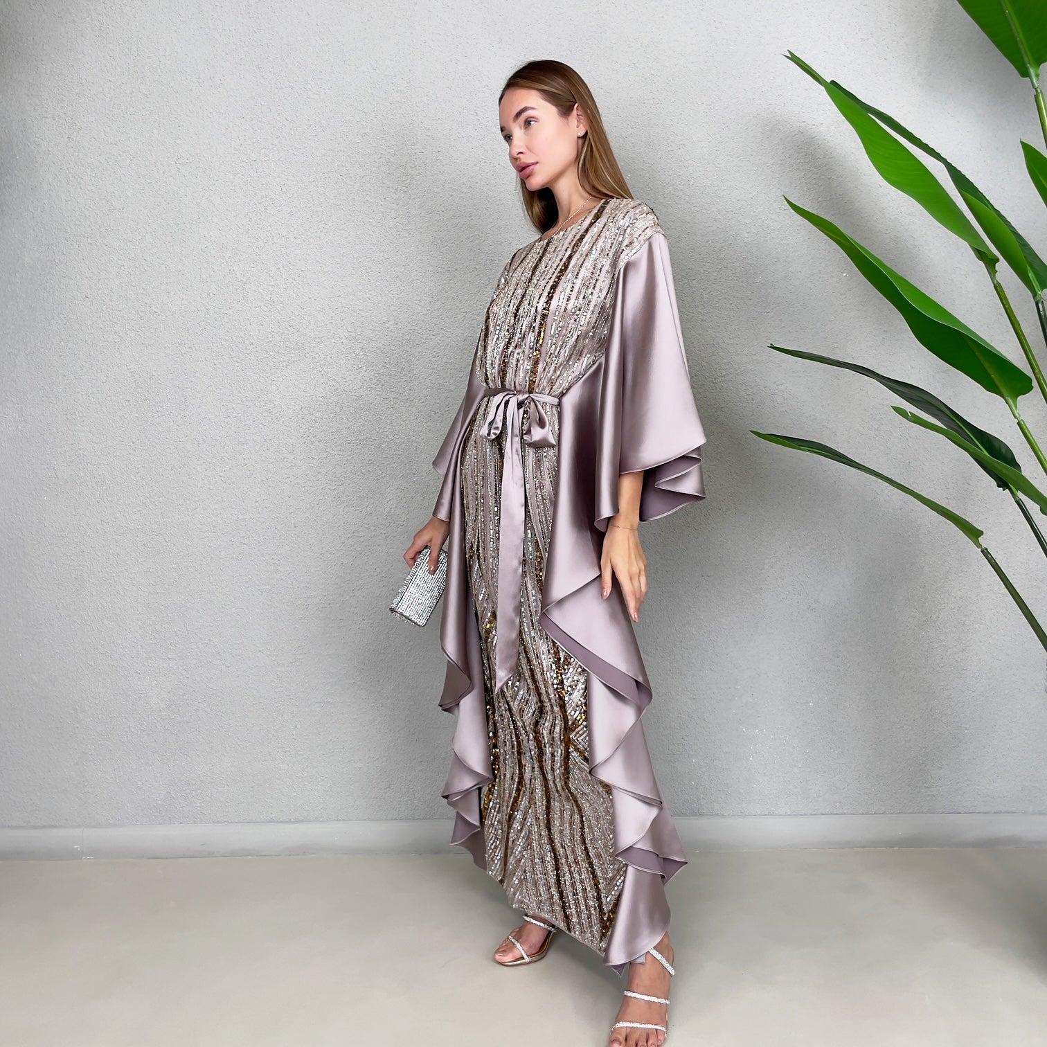 RAM23 SARA MAUVE HAUTE COUTURE EVENING KAFTAN