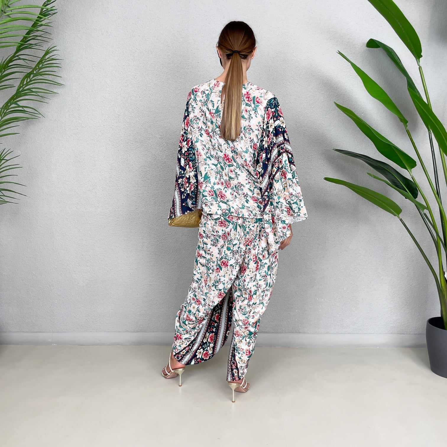 RAM23 HINDI FLORAL DHOTI TROUSER SET