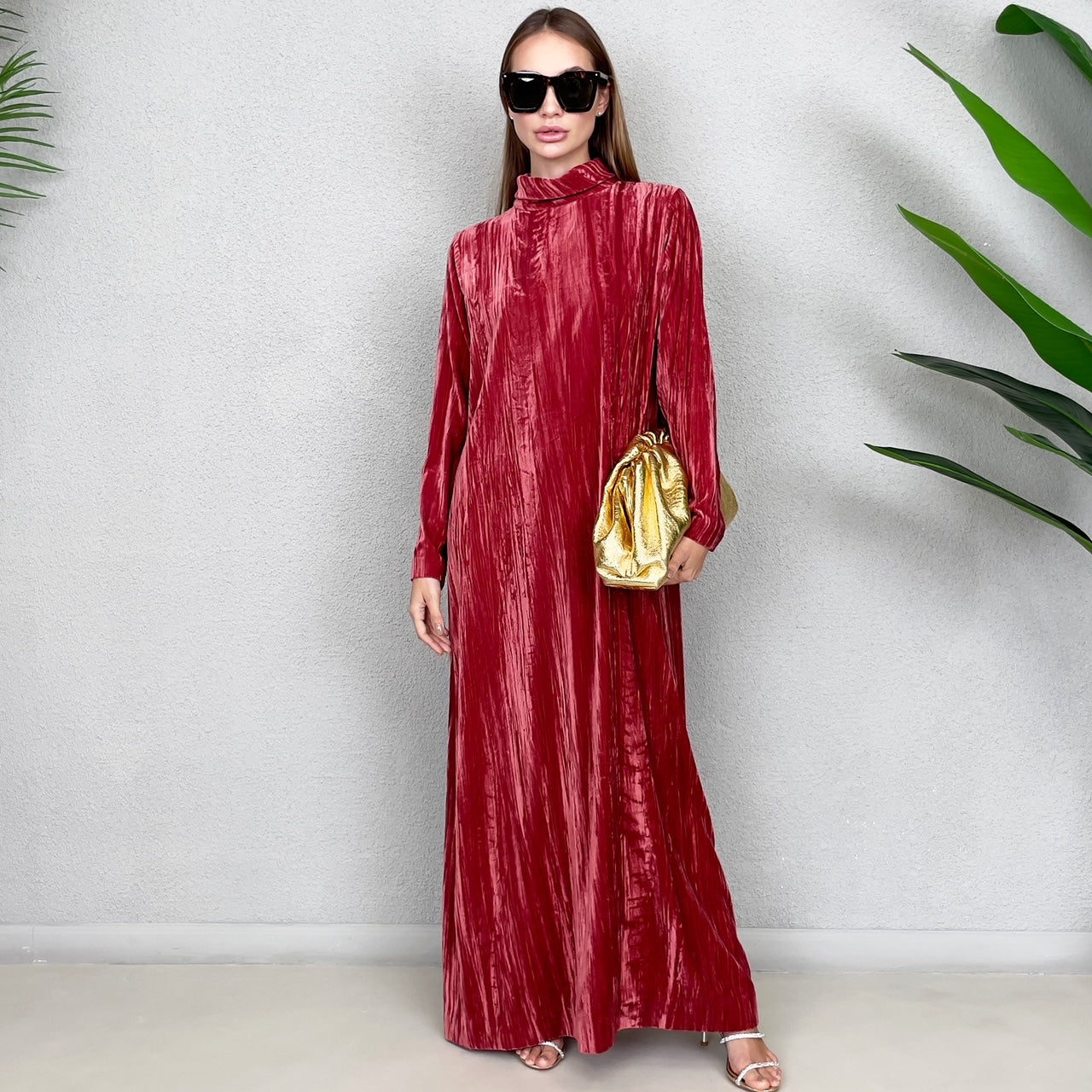 RAM23 TESSA VELVET HIGH NECK DRESS