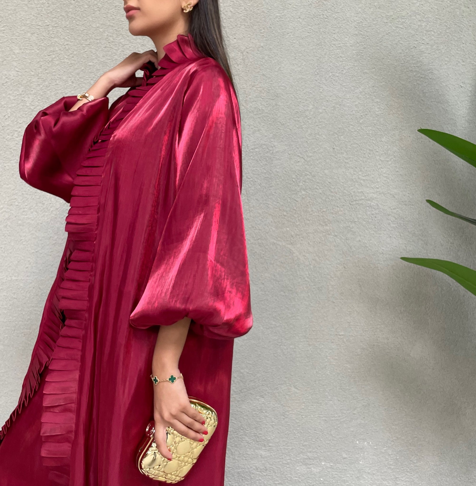 AW 21 BURGUNDY NOORA ORGANZA RUFFLE ABAYA