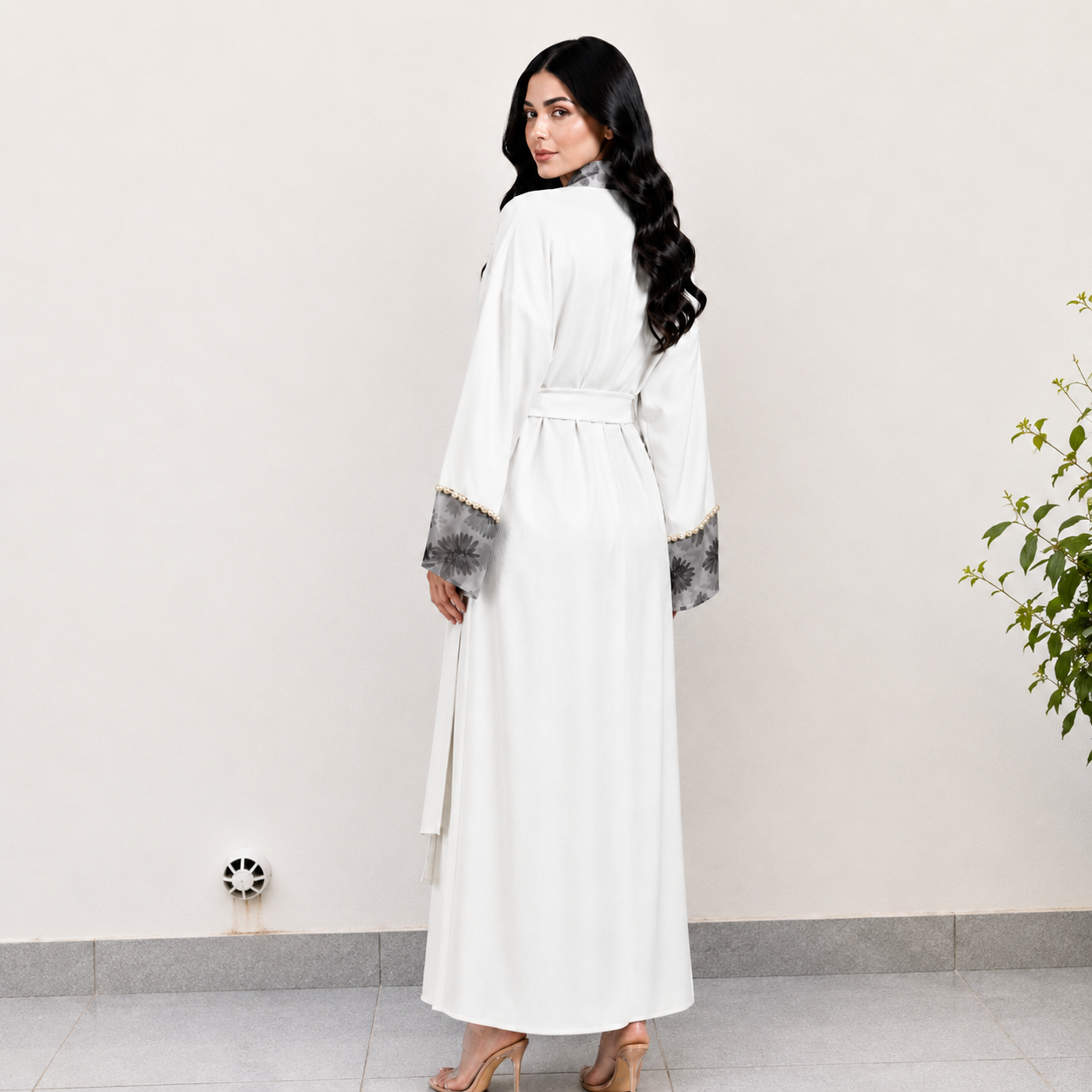 White floral Elegance Robe