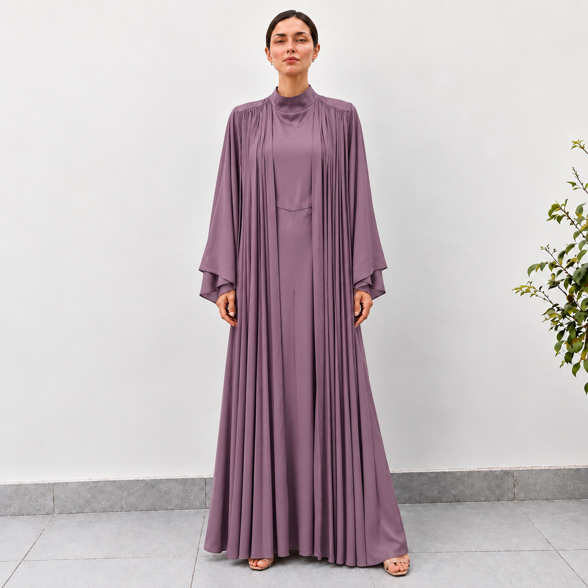 Mauve Pleated High-Neck Abaya