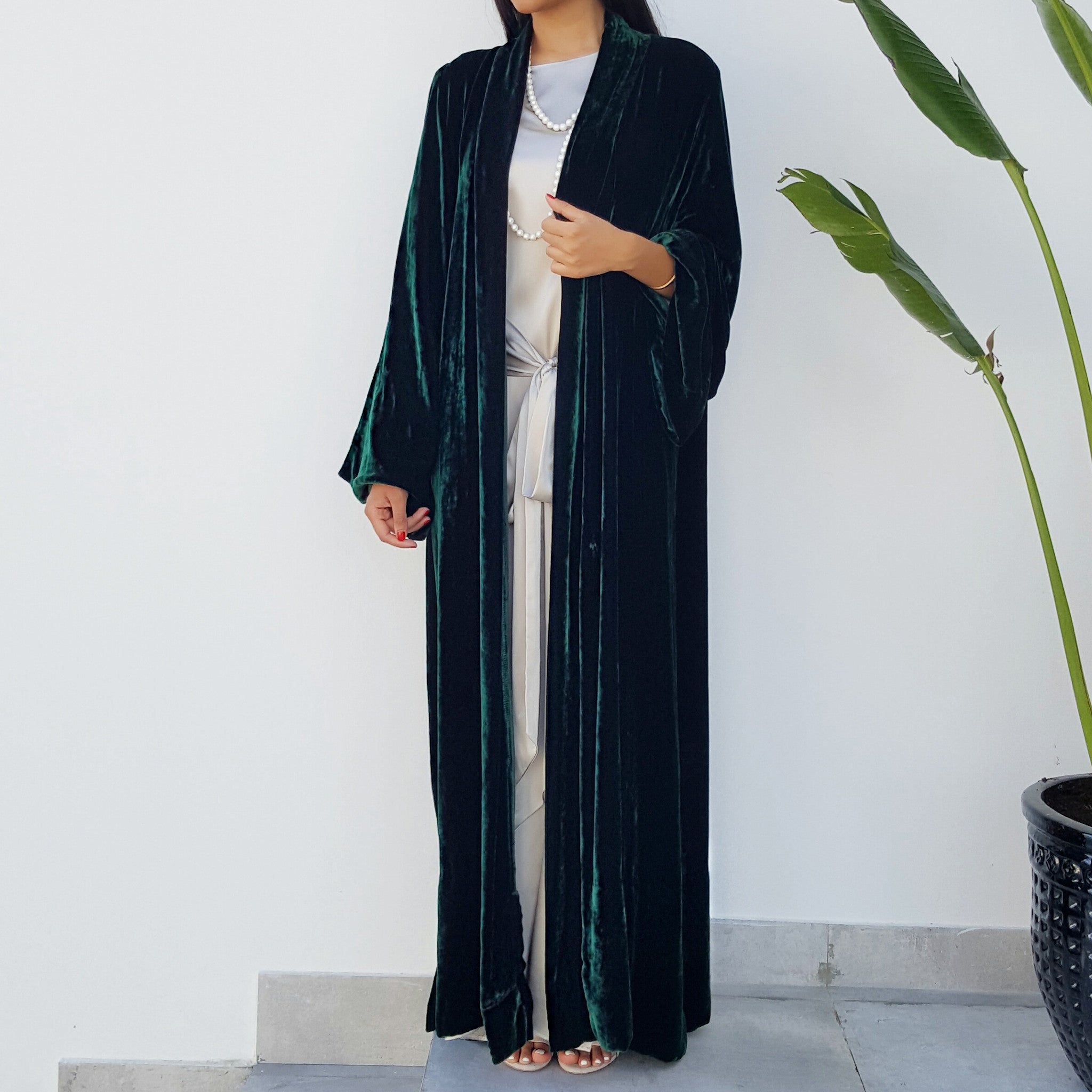 Qabeela SS17  Silk Velvet Classic Style Abaya