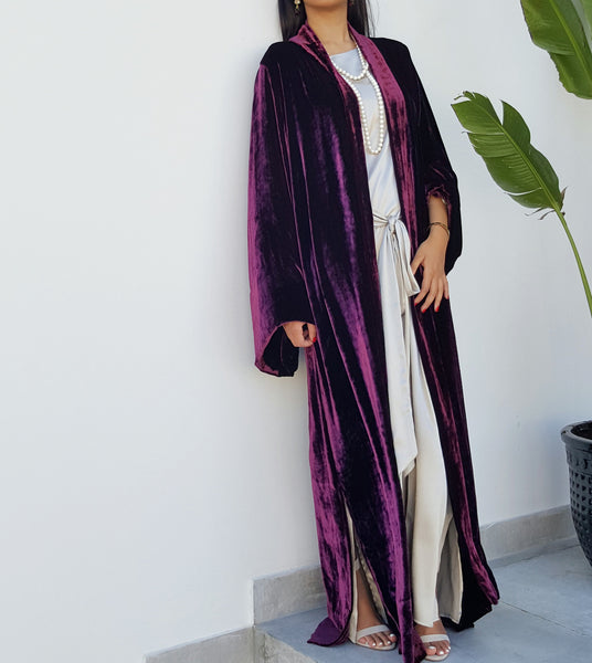 Qabeela SS17  Silk Velvet Classic Abaya