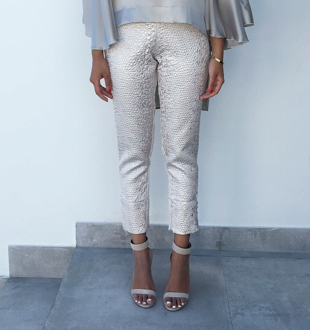 Qabeela SS17 Jacquard Capri Trousers With Swarovski Buttons