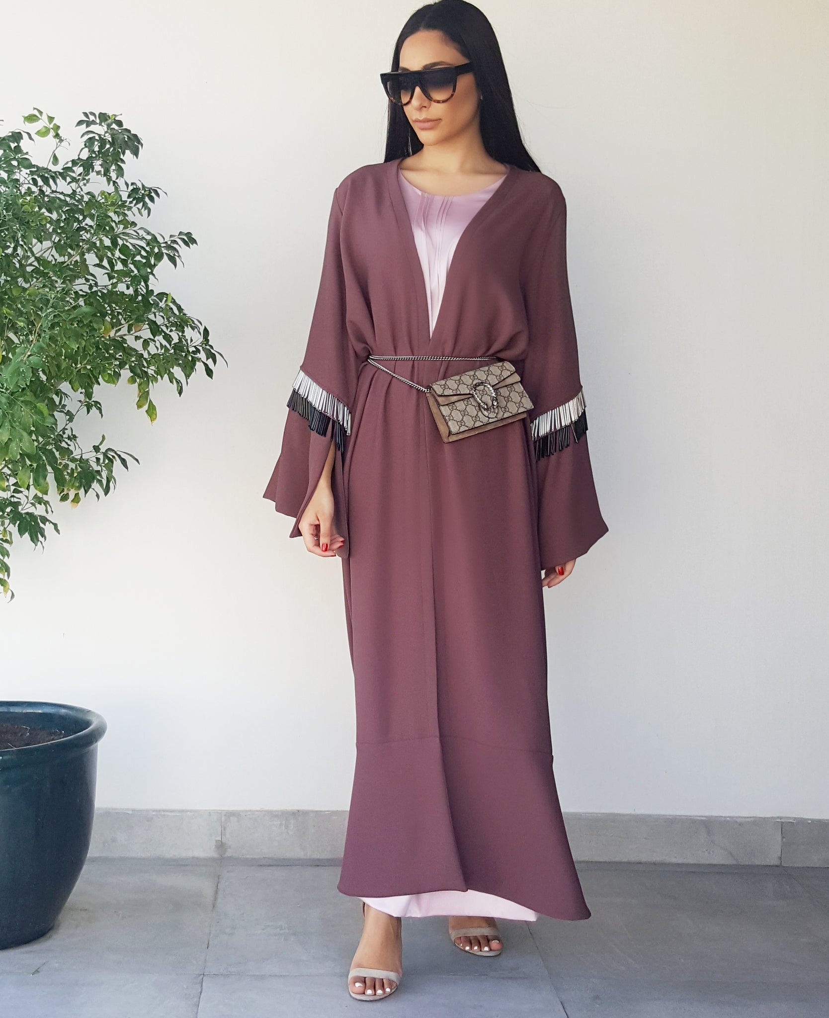 SS18 GRAPE BEADED TASSLE ABAYA