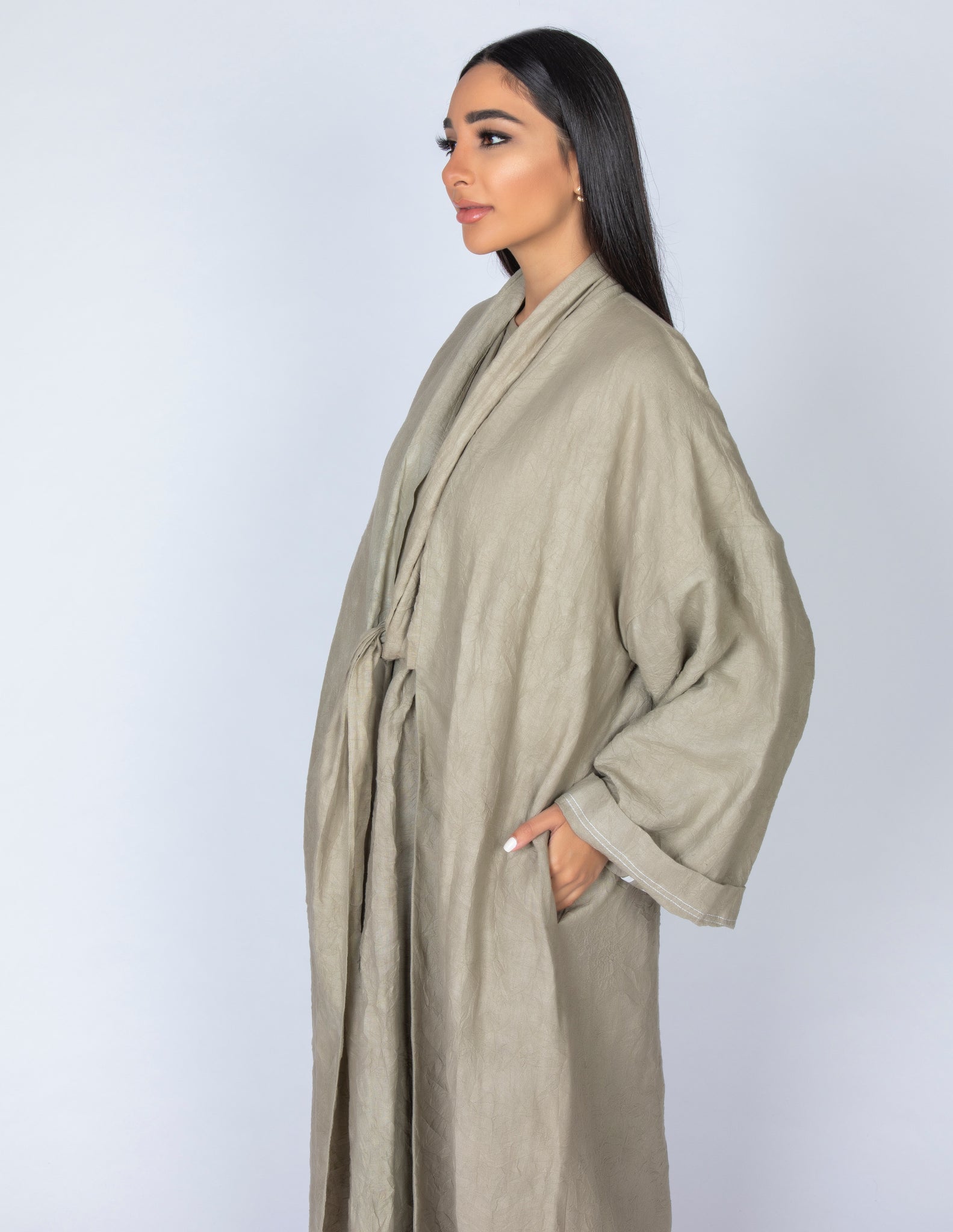 SS20 ORGANIC CRUSHED LINEN MOSS GREEN ABAYA