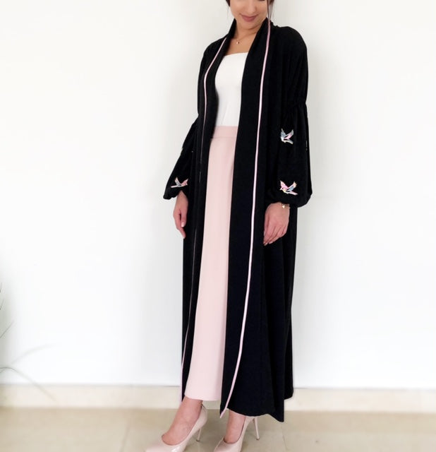 AW18 BLACK 8 BIRDS ABAYA