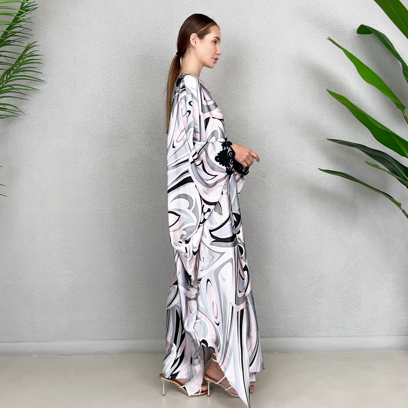 RAM23 LOLA PURPLE 70S SATIN PRINT KAFTAN