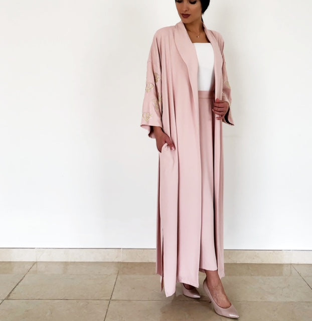 AW18 9 FANS BLUSH PINK DUSTER ABAYA