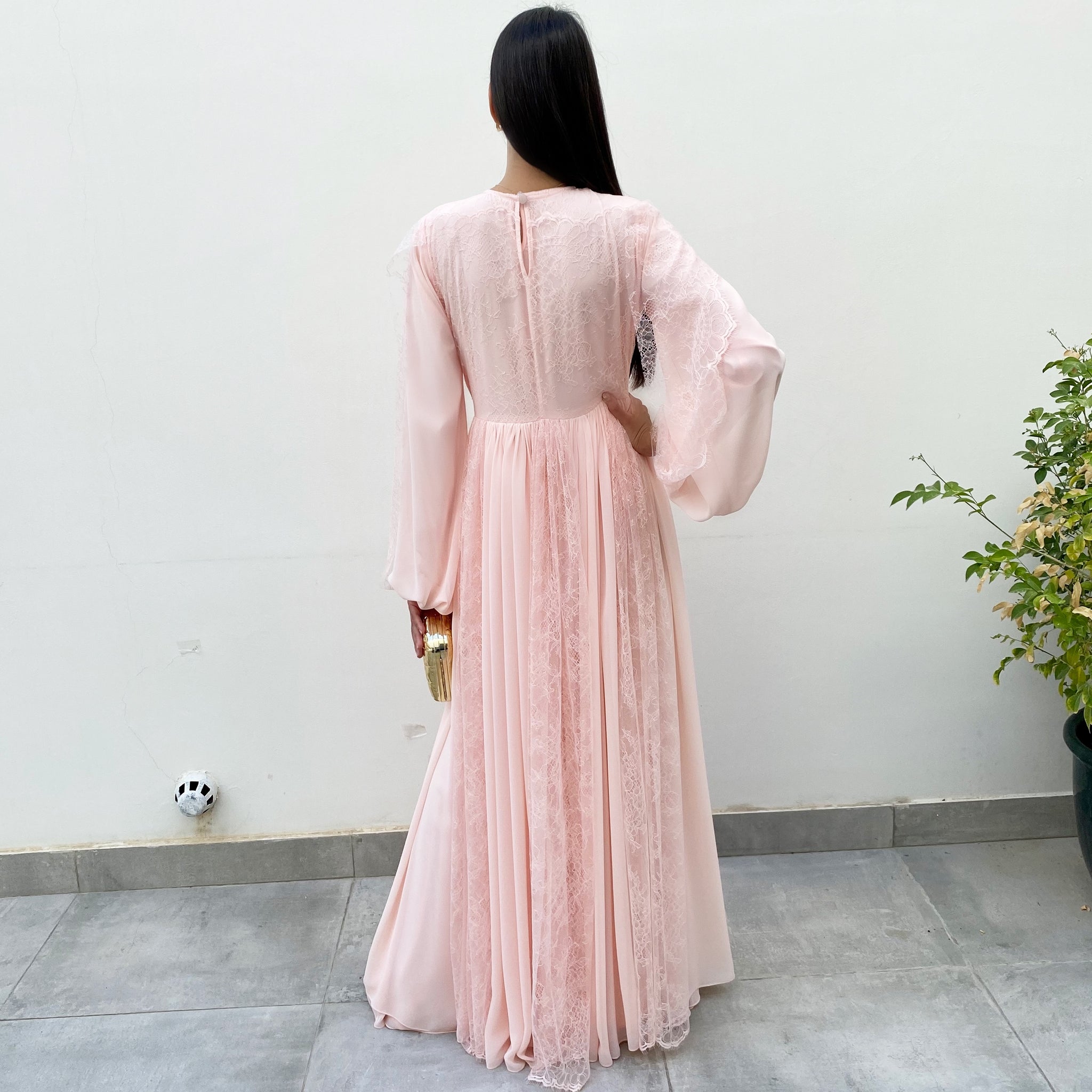 RAM20 ROSE GEORGETTE & CHANTILLY LACE MAXI DRESS