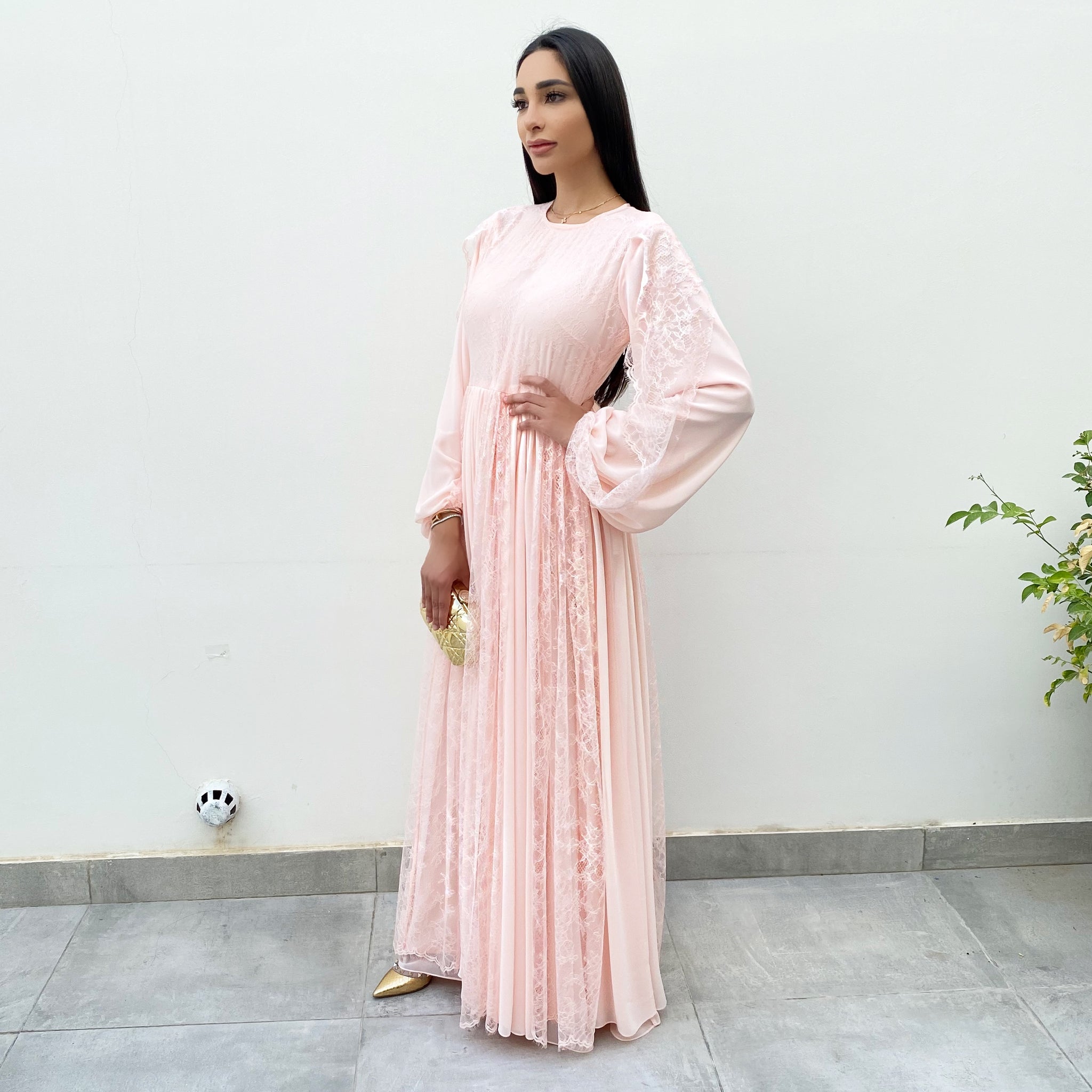 RAM20 ROSE GEORGETTE & CHANTILLY LACE MAXI DRESS