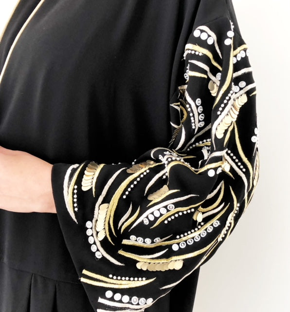 AW18 STUNNING BLACK "LEAVES OF GOLD" ABAYA