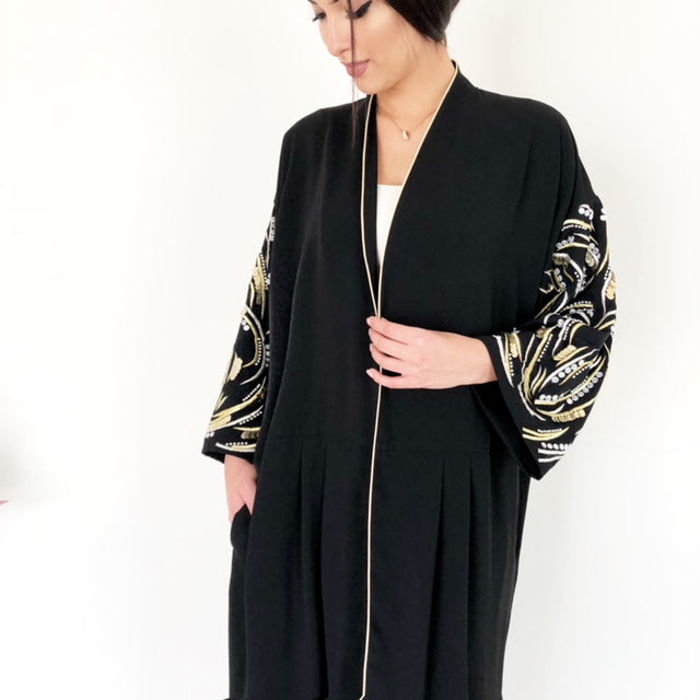 AW18 STUNNING BLACK "LEAVES OF GOLD" ABAYA