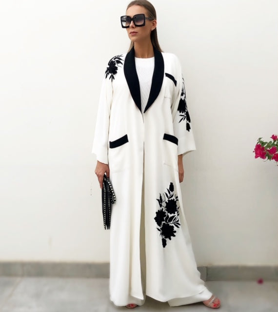 RAM19 ELIZA MONOCHROME ROBE ABAYA