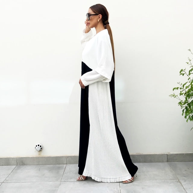 AW19 MONOCHROME ABAYA WITH WHITE PLEATS