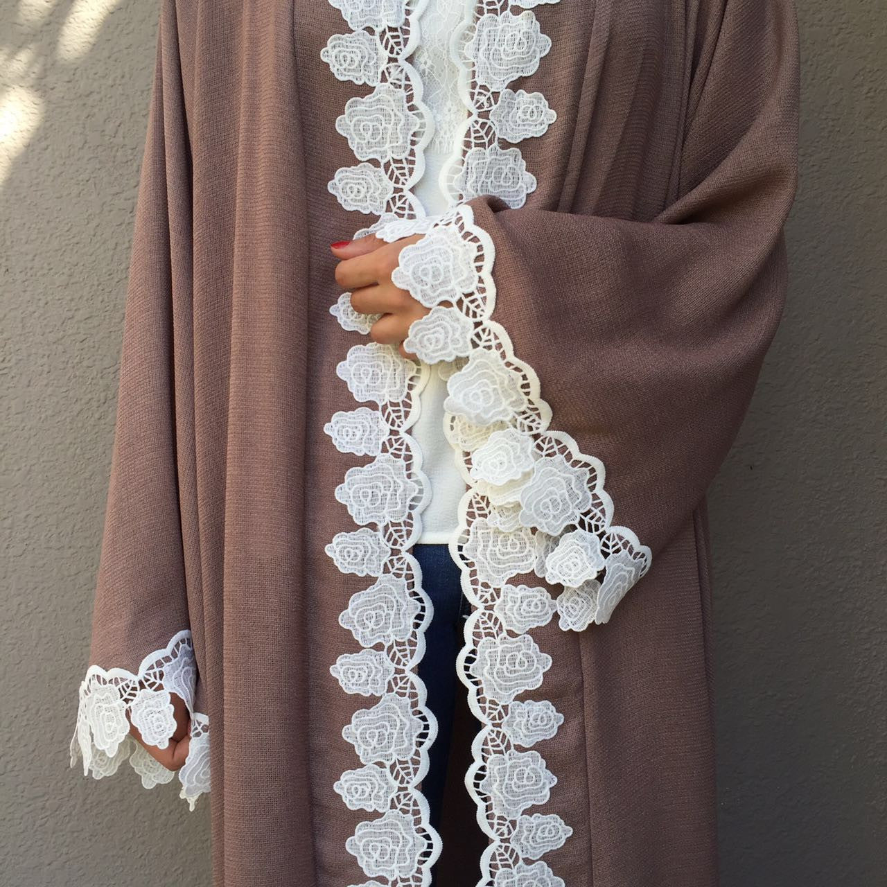 Linen Abaya with cotton lace